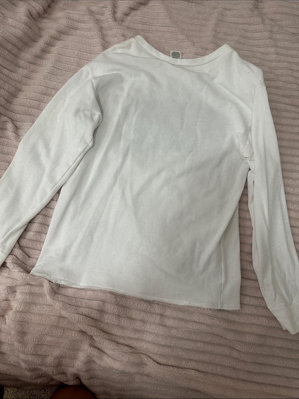 PINK Victoria's Secret White Long-Sleeve Tee with Blue-Outlined Logo - Picture 4 of 4